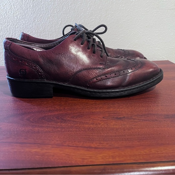 Born BOC Men 10.5 Brogue Wing Tip Oxfords Brown Distressed Leather Dress Shoes - Picture 9 of 15